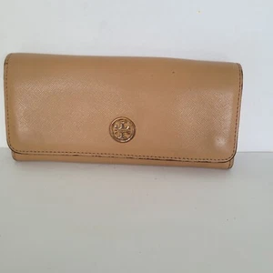Tory Burch Solid Brown Tan Saffiano Leather Enveloe Large Wallet Long Clutch - Picture 1 of 9
