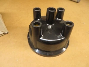 DISTRIBUTOR CAP # RB908 (# RB9080) vintage new N O S fits VW VOLKSWAGEN BUG, BUS - Picture 1 of 3