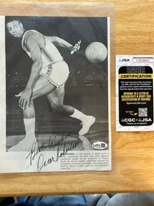 Oscar Robertson Autographed Magazine Page - Milwaukee Bucks w/JSA COA CH28051 - Picture 1 of 2