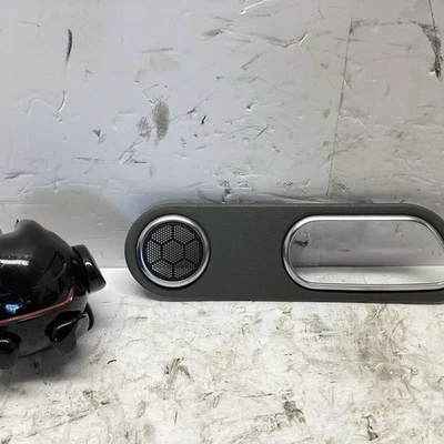 04-08 Chrysler Crossfire OEM Right Interior Door Handle Trim *1937600220 #E2-7 Foto 1 de 4