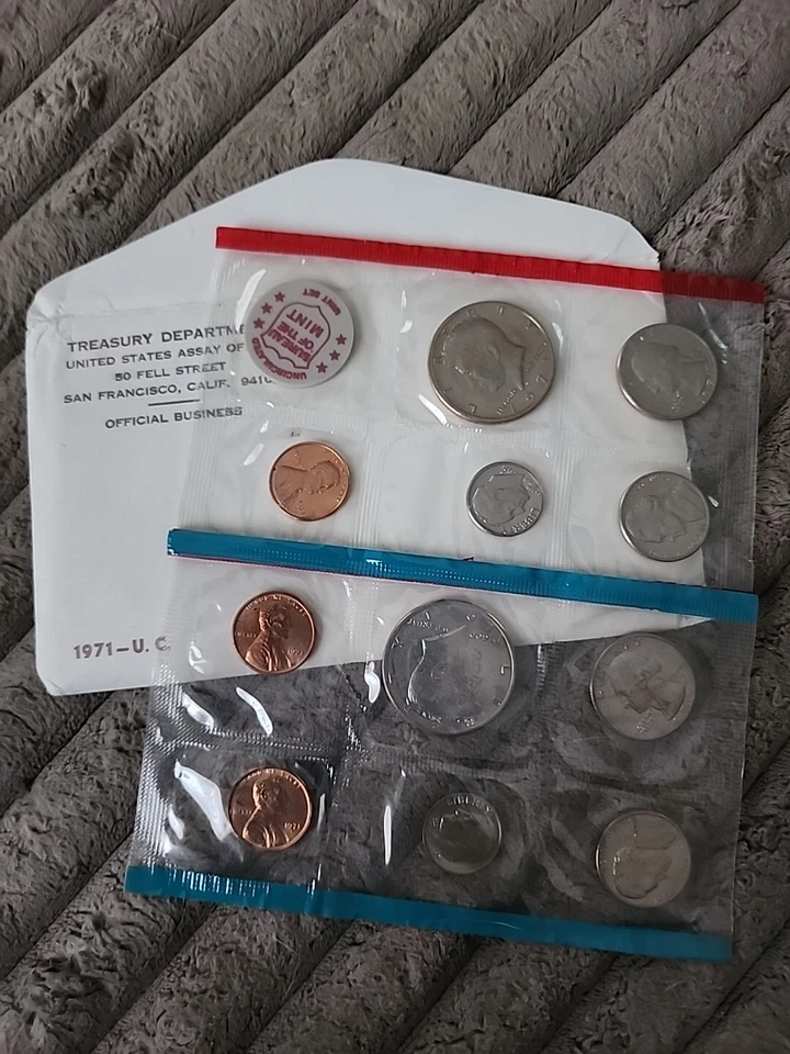 1971 US Department Of The Treasury Assay Office 11-Coin Uncirculated Mint Set - Image 1 of 2
