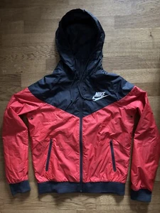 Nike Windrunner Windbreaker Sportswear Jacke rot Gr. S - Bild 1 von 10