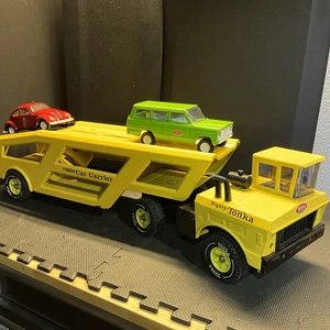 Vintage Mighty Tonka Car carrier 1968 w 2 Tonka Vehicles, Very Nice # 3990 - Picture 1 of 17