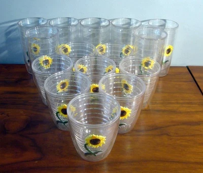Vaso de parche de girasoles 15 Tervis 7-16 oz 8-12 oz taza transparente sin tapa aislada Foto 1 de 4