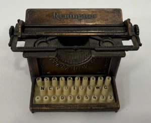 Vintage Die-Cast Pencil Sharpener Remington Typewriter - Picture 1 of 5