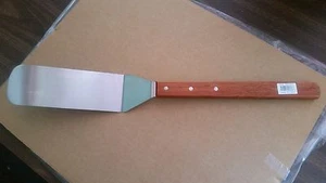 3" x 8" FLEXIBLE S/S HAMBURGER/PANCAKE TURNER/SPATULA WITH 10" LONG WOOD HANDLE - Picture 1 of 5