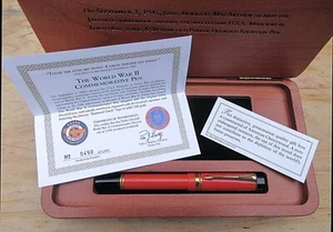New Parker MacArthur WW II LE 450/1945 Duofold Fountain Pen - MEDIUM 18k nib - Picture 1 of 16
