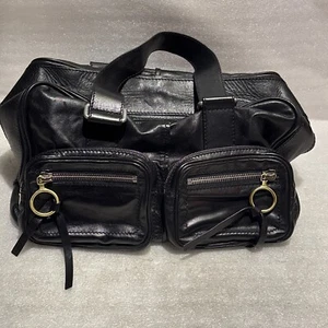 Chloe Betty Black Leather Shoulder Bag Purse - Picture 1 of 24