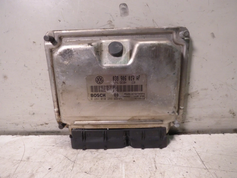 Centralina motore SKODA FABIA I 2005 038906019AF - Immagine 1 di 4