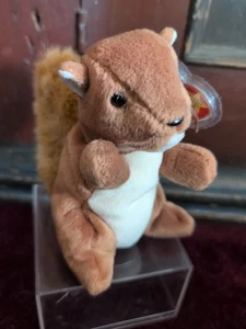 TY Beanie Baby - NUTS the Squirrel - MWMTs - Picture 1 of 4