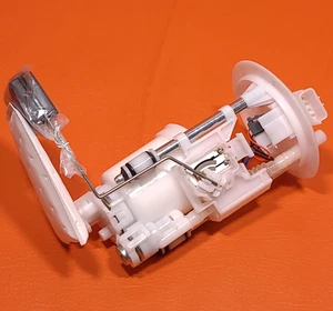 Fuel Pump Assembly For Select Yamaha Grizzly Kodiak 700 4WD Part 3B4-13907-10-00 - Picture 1 of 11