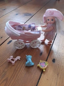 vintage Barbie Kelly tiny steps pram set - Picture 1 of 8