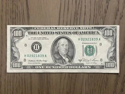1981 Series 100 dollar bill, Missouri, H 02921839A Has Rare Defect - Image 1 of 2