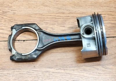 ✅ 11-12 OEM BMW F01 F02 Alpina B7 N63 Engine Motor Piston w/ Connecting Rod - Image 1 of 4