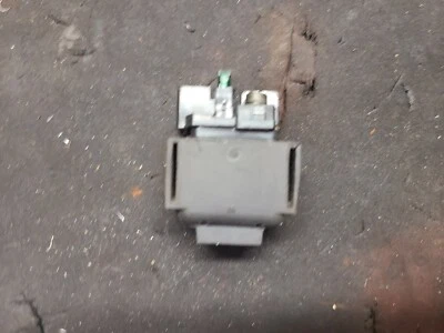Kawasaki Ninja GPZ 1100 ZX 1100 1996 interruptor de relé de arranque fusible principal solenoide Foto 1 de 3
