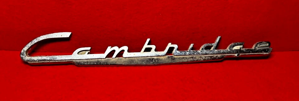 Original 1959 - 1961 Austin Cambridge Mark II lid / trunk emblem vintage OEM - Image 1 of 2