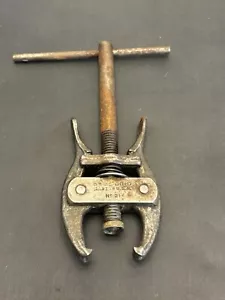 Vintage Blue Bird No. 21 Battery Cable Terminal Puller Tool Made in the USA - Picture 1 of 4