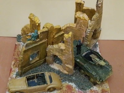 DIORAMA WWII SCALA 1/35 " IN ATTESA" - Immagine 1 di 4