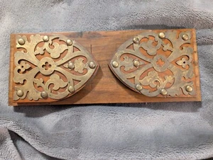 ANTIQUE ENGLISH GOTHIC REVIVAL BIRL & BRASS TELESCOPING BOOK SLIDE HOLDER C1890 - Picture 1 of 7