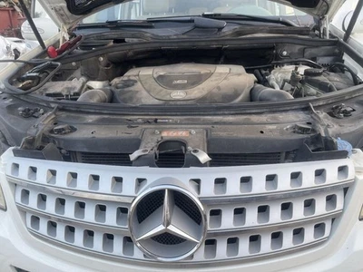 Mercedes Benz ML350 2006 2007 2008 parrilla superior de fábrica cromo plateado 965550 Foto 1 de 4