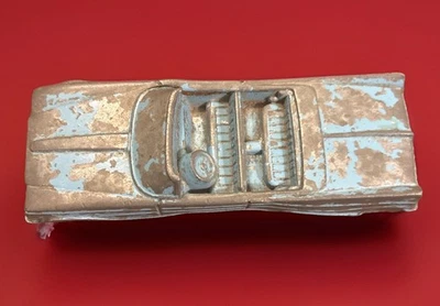 Coche de juguete rojo vintage Tootsietoy Ford EE. UU. Chicago 24 Foto 1 de 4