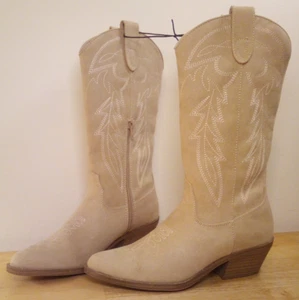 NWT No Boundaries Women's Tall Western Faux Leather Boots Tan Sizes 6 & 10 - Picture 1 of 11
