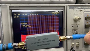 FILTRO PASO ALTO 500 MHz (hasta 2,1 GHz) Pérdida 0,6 MW-11200-2-ML-11-500-SF-SF - Imagen 1 de 2