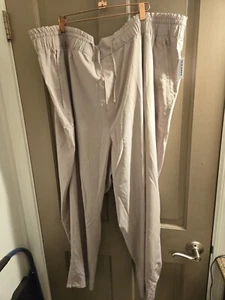 New Old Navy 4x light lavendar stretchtech pants - Picture 1 of 6