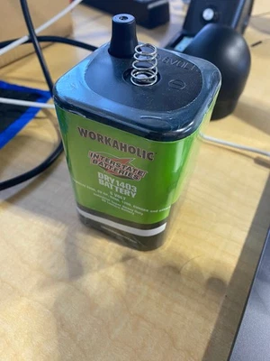 Interstate 6 Volt Lantern Battery Workaholic DRY 1403 Battery 6 Volt - Image 1 of 3