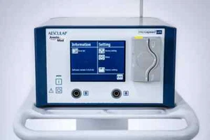 SISTEMA DE POTENCIA DE PEDAL DE PIE TALADRO DE MOTOR QUIRÚRGICO UNI TÁCTIL AESCULAP GD670 MICROSEED - Imagen 1 de 9