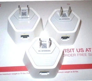Xfinity XFI Pods Wifi Network Range Extender XE1-S White Pack of 3!!! - Picture 1 of 8