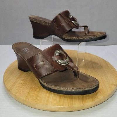 Ariat Wedge Sandals Women 7.5B Brown Leather Western Buckle Thong Shoes - Image 1 of 4