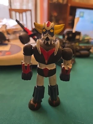 Robot in gomma Goldrake Toei Dynamic Pictural 1978 misura 14 cm - Goldorak  - Immagine 1 di 3