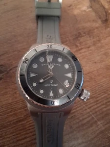Swiss Legend Men's Women's Neptune 40mm Dial Watch Tested-Works Unisex - Picture 1 of 7