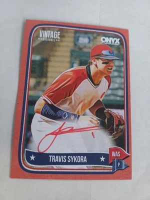 2024 Onxy Travis Sykora On Card Autp /25 #VATRSY Red Ink Nationals Top Prospect - Image 1 of 4