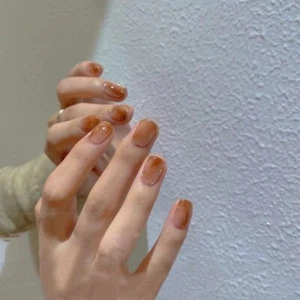 Selbstklebende Kunstnägel Kit Press On Nails fertig zum Aufkleben Maniküre 24 st - Bild 1 von 4