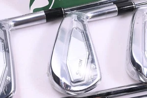 Srixon ZXi5 Irons / 5-PW+GW / Regular Flex N.S.Pro 950GH Neo Shafts - Picture 1 of 7