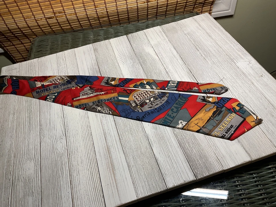 De colección Usado en Excelente Condición Hanover St. Corbata Tie Works Ltd. 100 % seda EE. UU. Foto 1 de 4