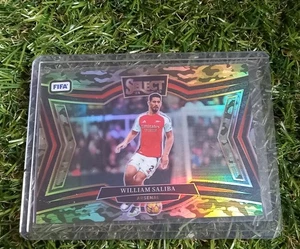 2024-25 Panini Select Fifa - Field Level William Saliba #222 Camo Prizm /135 - Bild 1 von 2