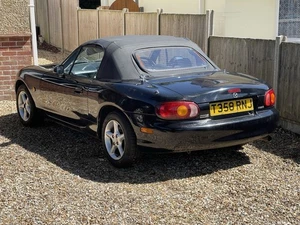 1999 Mazda MX-5, MOT till July 2026 - Picture 1 of 11
