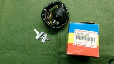 INTERRUPTOR DE ENCENDIDO KAWASAKI MC1 KM100 NOS OEM 27005-074 Foto 1 de 4