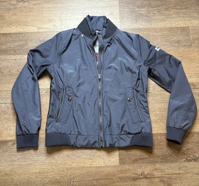 Pikeur Mujer Daphne Cremallera Completa Chaqueta Bombardero Cortavientos Gris 38 EE. UU. 8 Foto 1 de 4