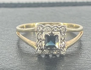 Cluster-Ring 9 kt Gelbgold 0,25 kt Saphir & 0,1 kt Diamant, UK-Größe S, 3,1 g - Bild 1 von 5