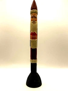 Hölzerner großer dünner Weihnachtsmann mit Beeren Volkskunst Figur 11 3/4" - Bild 1 von 3