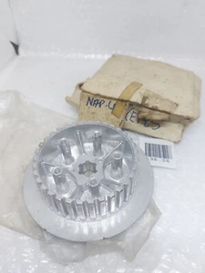 Genuine Kawasaki KE125 KD125 KX125 KS125 Clutch Hub Nos Japan P/N 13087-038 - Picture 1 of 3