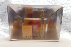 L'EAU D'ISSEY Issey Miyake Eau De Toilette Splash Mini .10 fl oz & Mini Candle - Picture 1 of 2