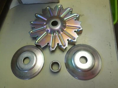 NOS 1975 1976 Ford Courier Alternator Pulley D57Z-10344-A - Image 1 of 3