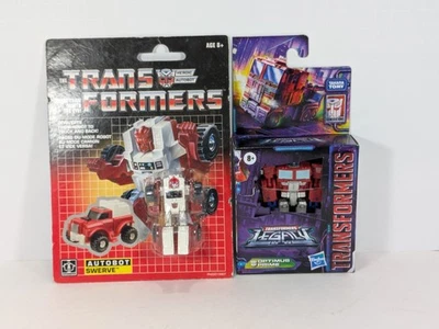 LOTE DE 2 Transformers G1 Swerve Walmart Reedición y Legacy Core G1 Optimus Prime Foto 1 de 4