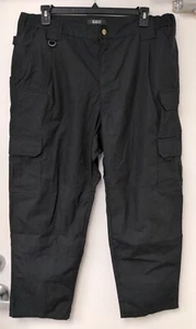 5.11 511 Tactical Series Men's Pants Style 74273 Sz 42X30 Black - Picture 1 of 4