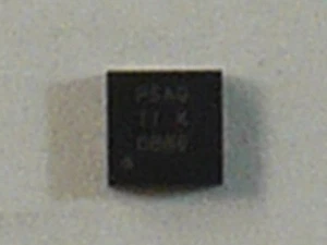 10x NEW Power IC TPS73201QDRBR QFN 8pin Chipset TPS 73201 QDRBR Part Mark PSAQ - Afbeelding 1 van 4